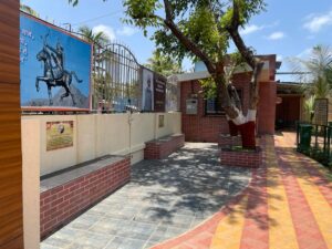 Veer yoddha samrat prithviraj chowk Udyan inside View